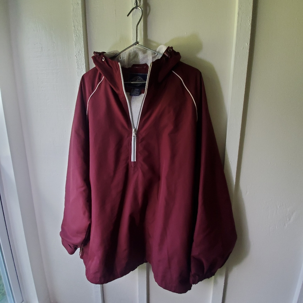 Charles River Apparel Windbreaker | M
